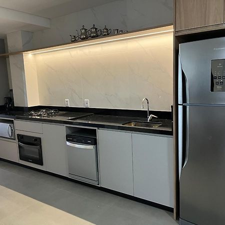 Apartamento Novo Frente Mar Com Piscina Em Home Club Penha  Eksteriør billede