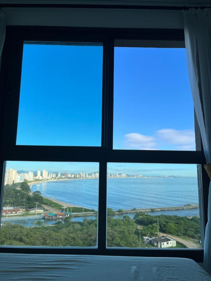 Apartamento Novo Frente Mar Com Piscina Em Home Club Penha  Eksteriør billede