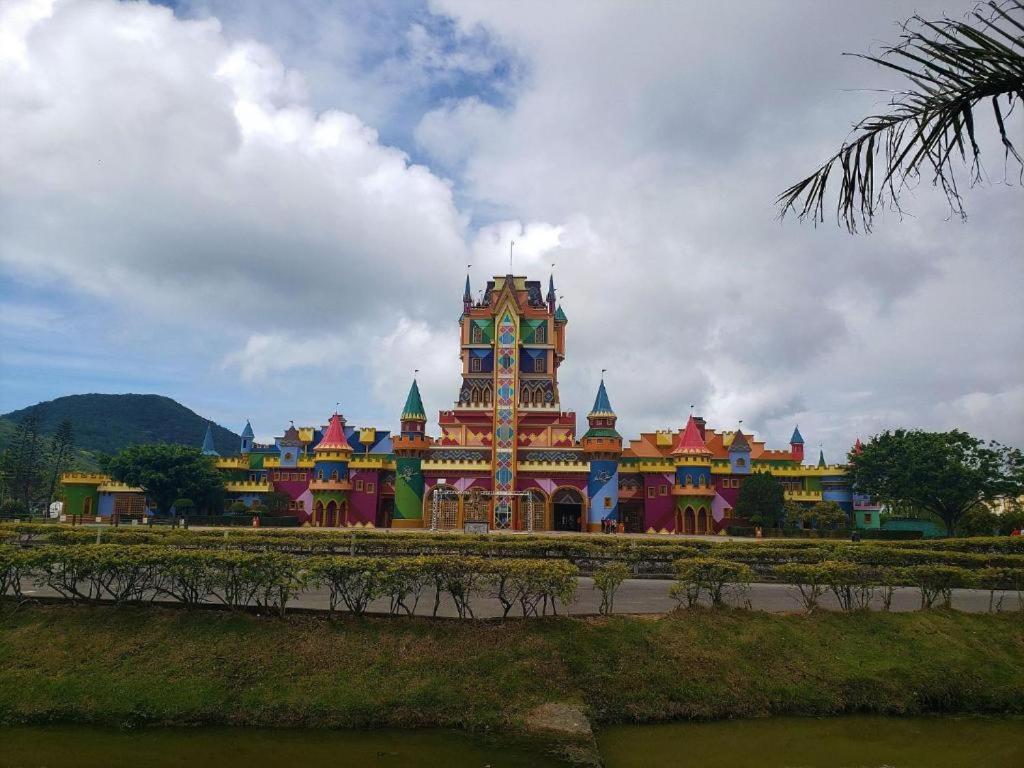 Apartamento Novo Frente Mar Com Piscina Em Home Club Penha  Eksteriør billede