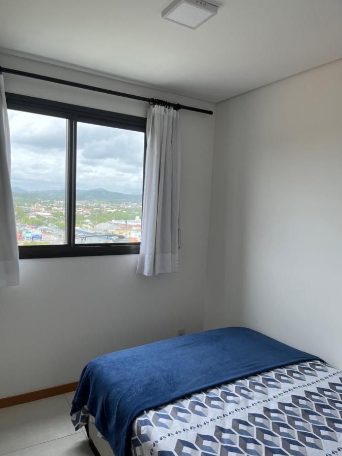 Apartamento Novo Frente Mar Com Piscina Em Home Club Penha  Eksteriør billede